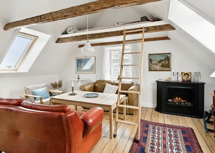 With Nostalgic Fisherman's House Vibe Feriehus